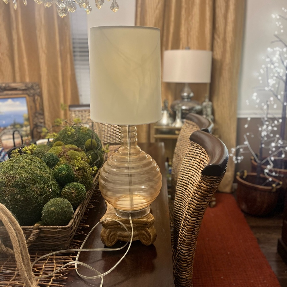 Table lamp - Picture 3 of 7